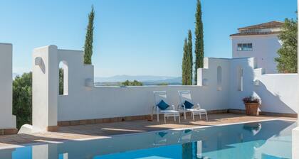 Villa 'Muscari' with private pool, Wi-Fi and air conditioning