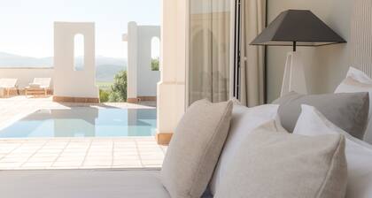 Villa 'Muscari' with private pool, Wi-Fi and air conditioning