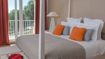 4 habitaciones, tabla de planchar con plancha y wifi gratis