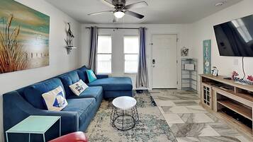 Condo (1 Bedroom) | Property amenity