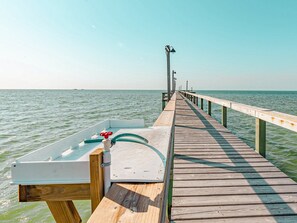 Condo (1 Bedroom) | Property amenity