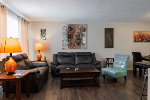 The Spruce Willis Suite