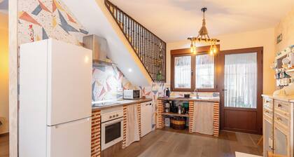 Country House 'Aurora' with Private Pool, Private Garden and Wi-Fi