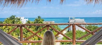 Charming Island Escape • Steps from the Beach • Tranquil Stay in Holbox • Mexico