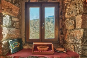 Interior - Country House 'Mirador De Babia I' with Wi-Fi (Riolago)