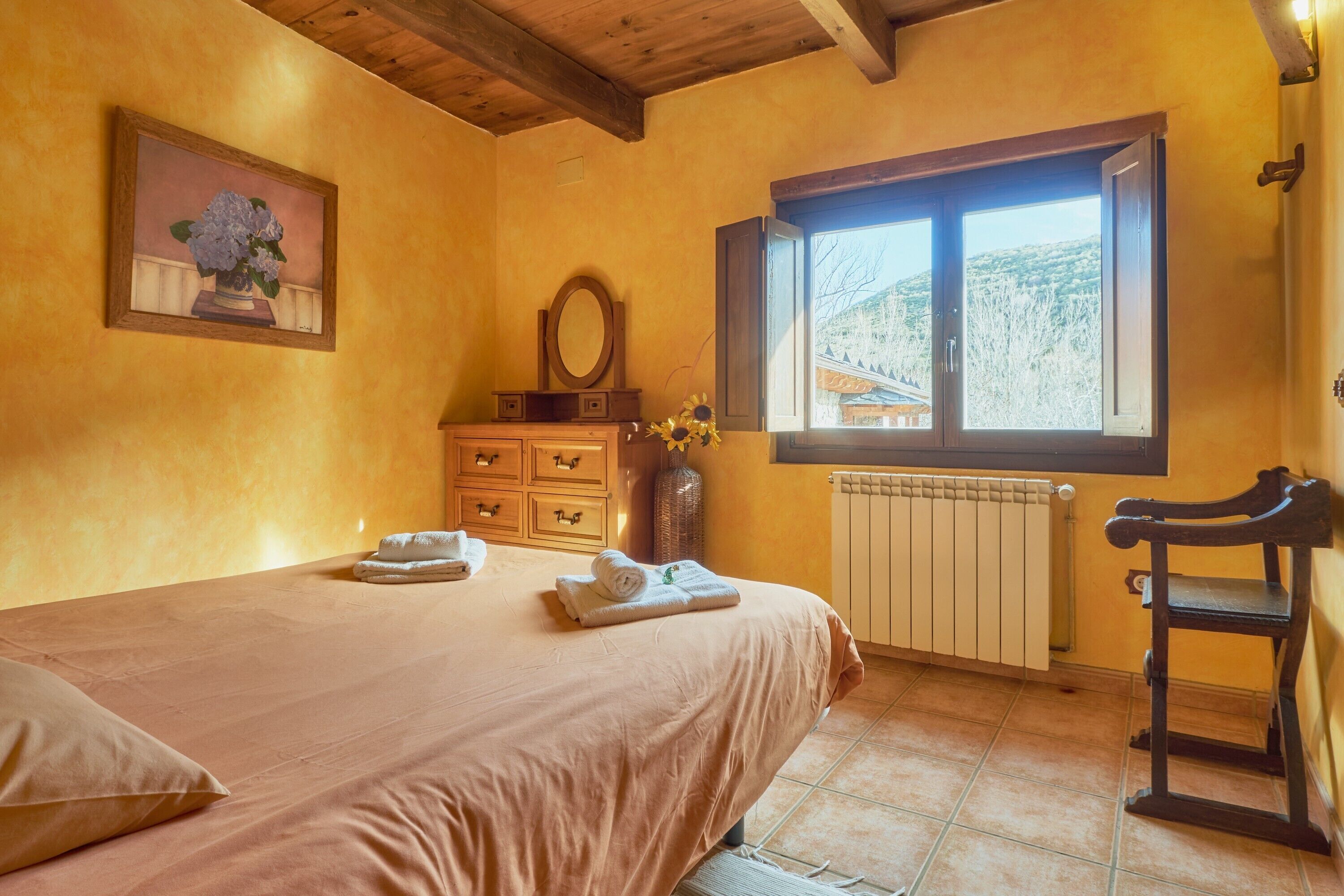 3 habitaciones, wifi gratis y ropa de cama 