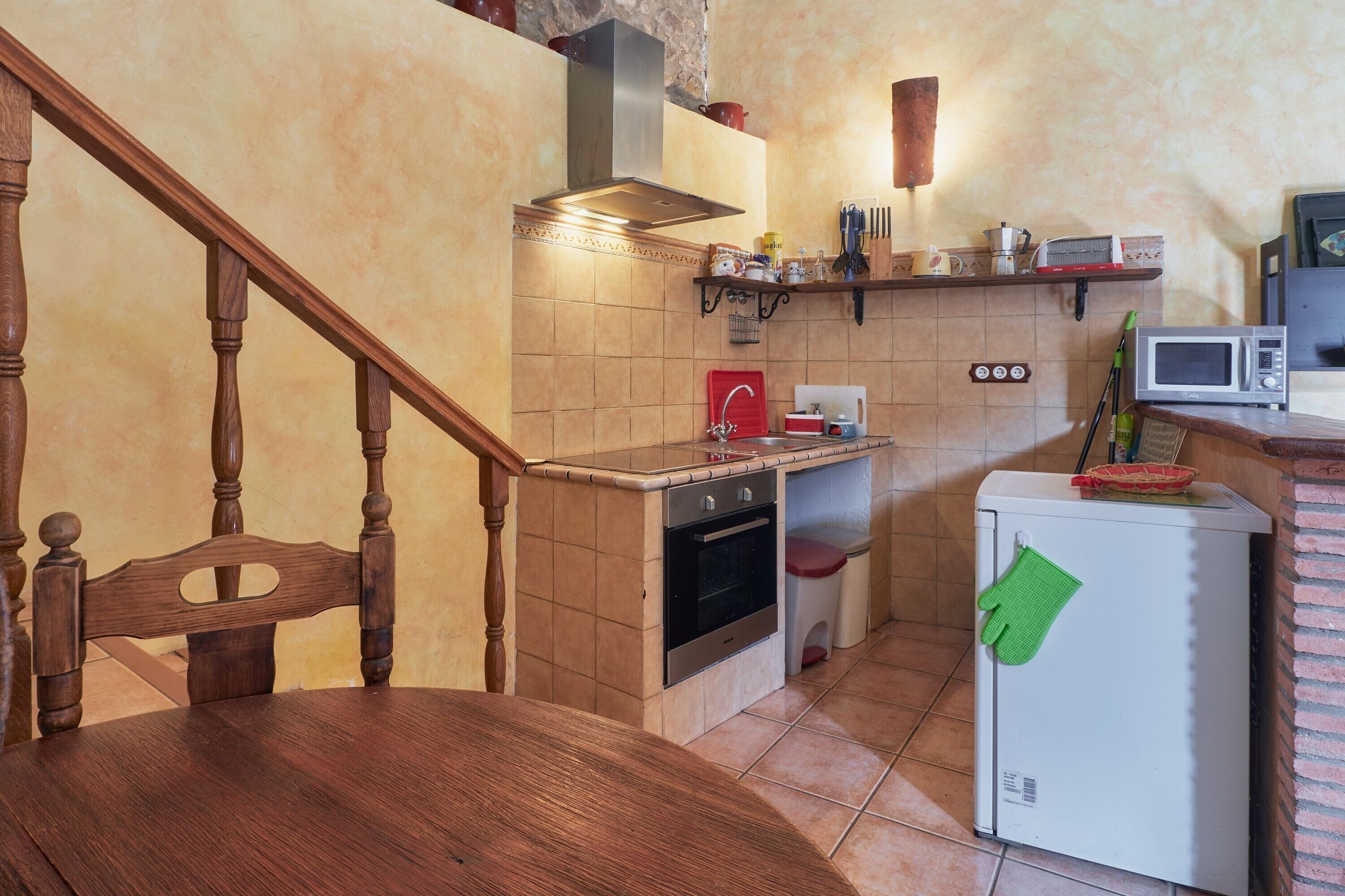 Microondas, horno, placa de cocina, lavavajillas