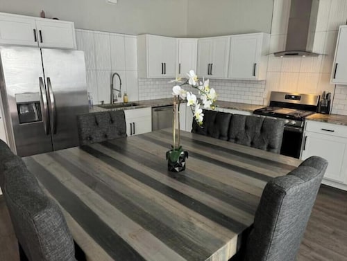 Lonestar Luxury Guesthouse