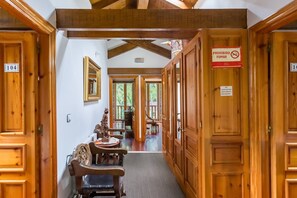 Lobby - Country House 'El Agero' with Mountain Views, Private Terrace and Wi-Fi (Cantabria)
