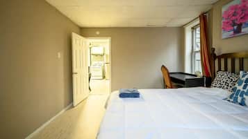 Jersey City Journal Square Station, NJ Vacation Homes from $132