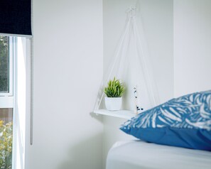 Shared Dormitory, Mixed Dorm