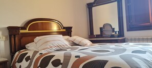 3 chambres, Wi-Fi gratuit, draps fournis