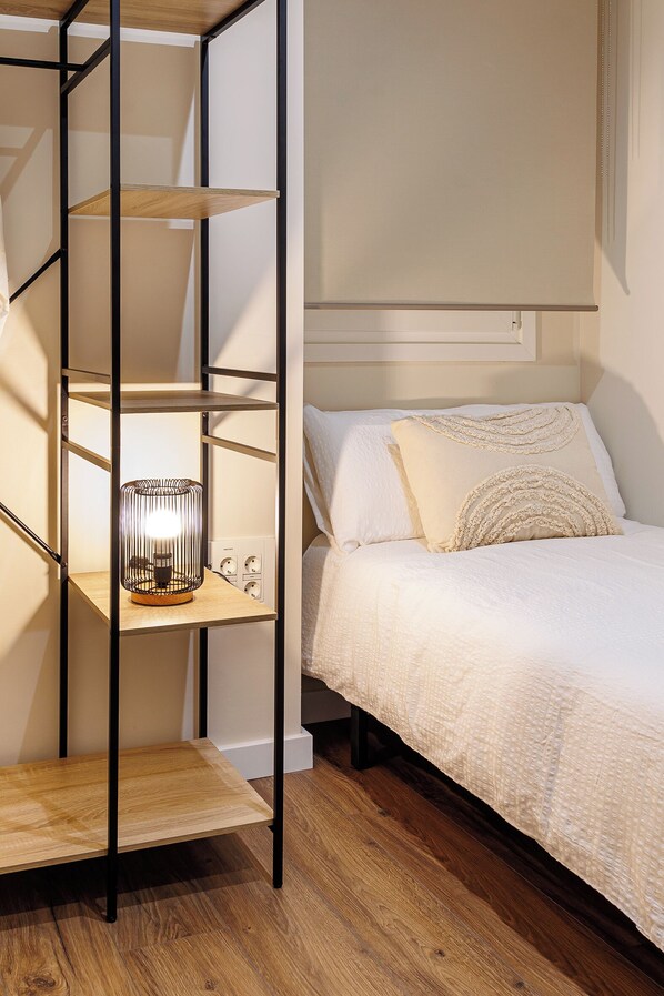 3 habitaciones, tabla de planchar con plancha y wifi gratis