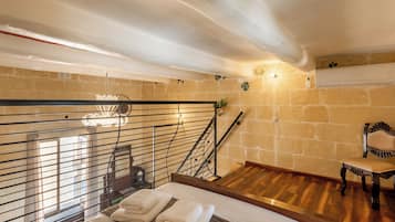 1 quarto, espaço de trabalho para notebook, Wi-Fi de cortesia