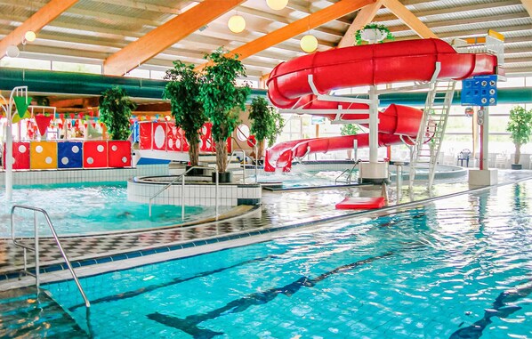 Una piscina techada