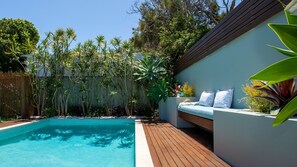 Pool - Boulevard Bliss, North Bondi IH (North Bondi)
