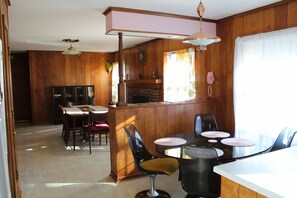 Dining - Patsy Cline's Dream Home (Goodlettsville)