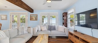 New Listing | Cozy Cottage | Fully Fenced Yard