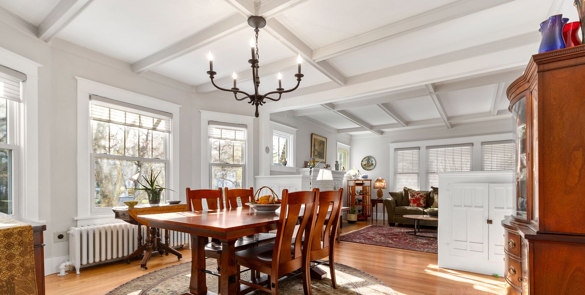 تناول الطعام