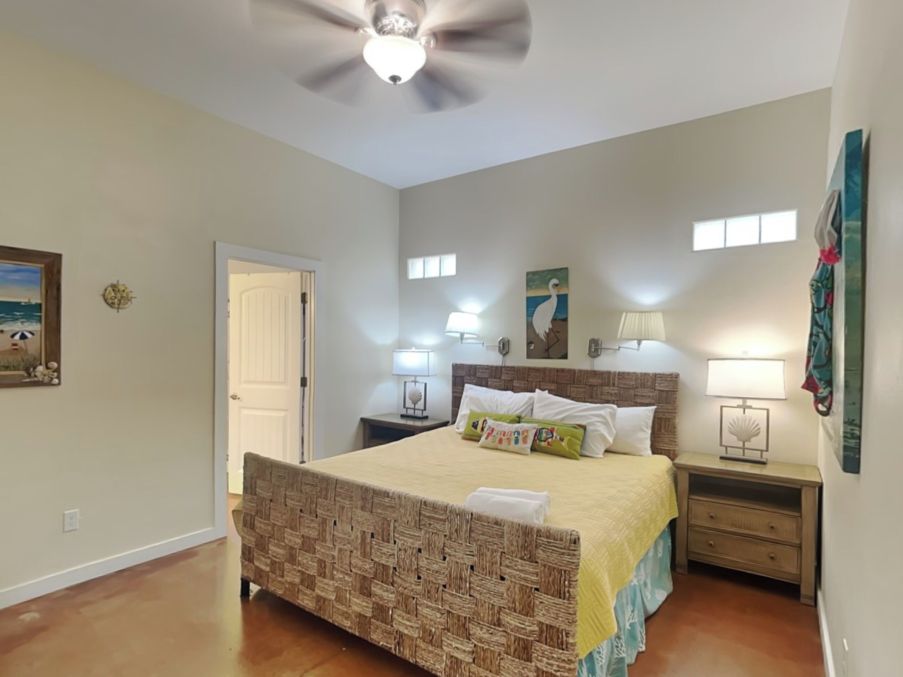 开间 (3 Bedrooms) | 其他