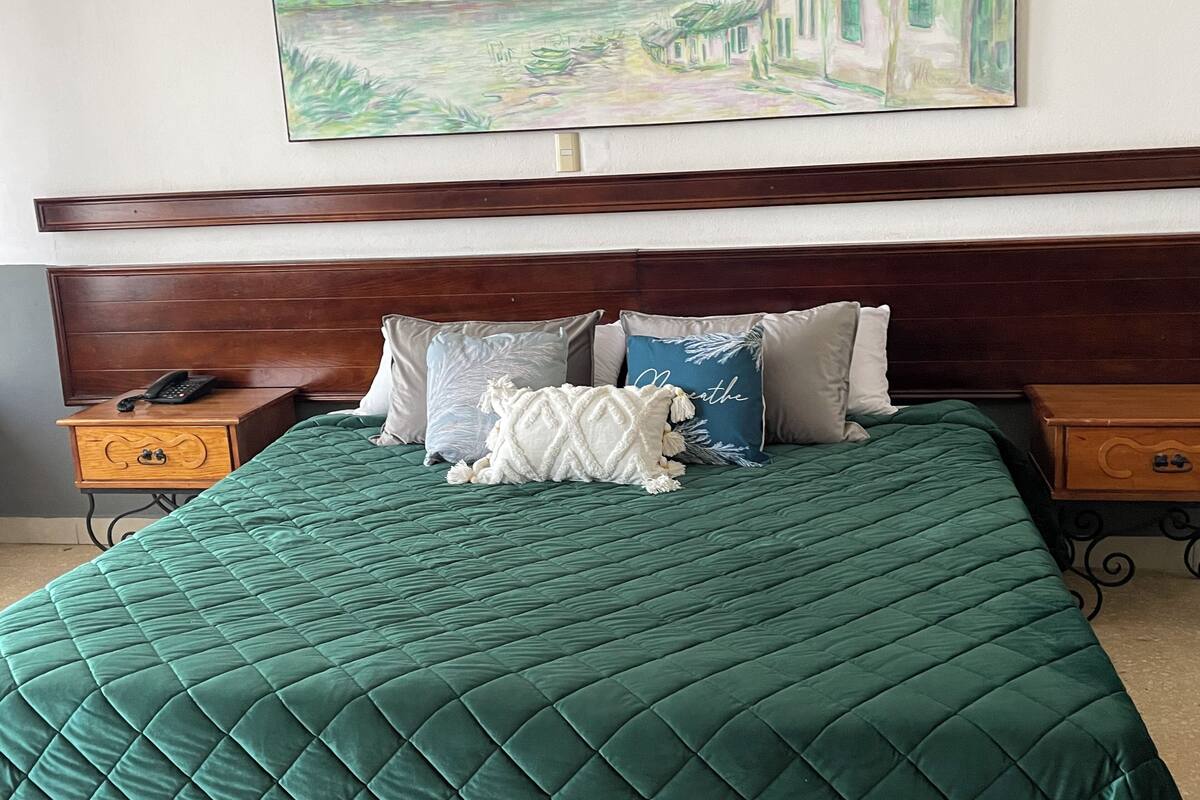 Family Double Room Single Use, City View
