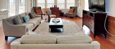 House (4 Bedrooms) | Miscellaneous