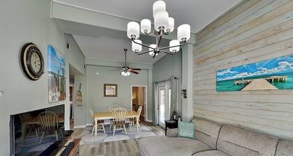 Coastal Hideaway by Silver Sands Vacation Rentals