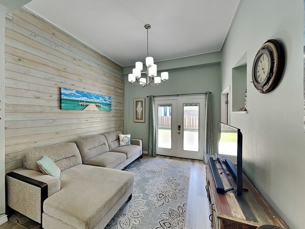 Maison (2 Bedrooms) | Divers