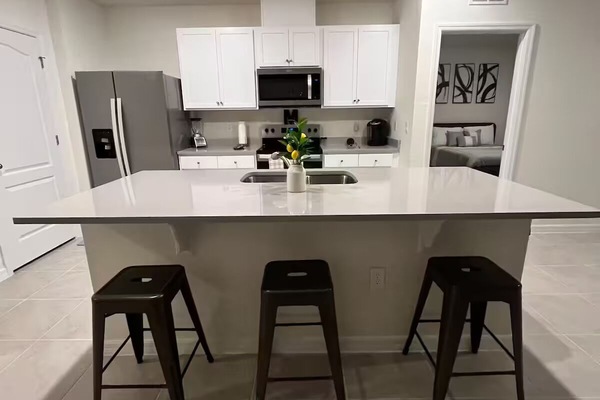 Mikrowelle, Ofen, Herdplatte, Geschirrspüler