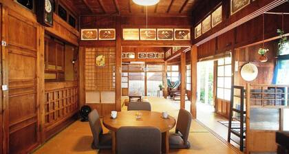 An inn where you can experience a traditional Okinawan wooden minka. Enjoy the comfort and healing space! (The owner will welcome guests at the parking lot upon check-in.