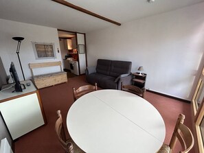Living area - METABIEF - Quartier BEAUSOLEIL - Bâtiment BEAUSEJOUR (METABIEF)