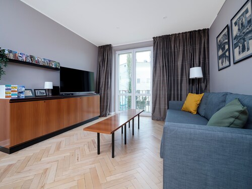 Manufaktura Urban Oasis Apartment