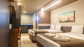 Family Quadruple Room | Room amenity