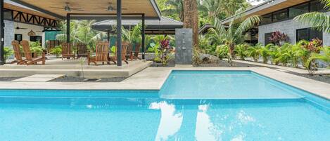 Alberca al aire libre