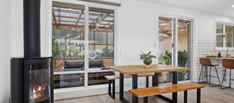 3 bedroom, pet friendly home CBD