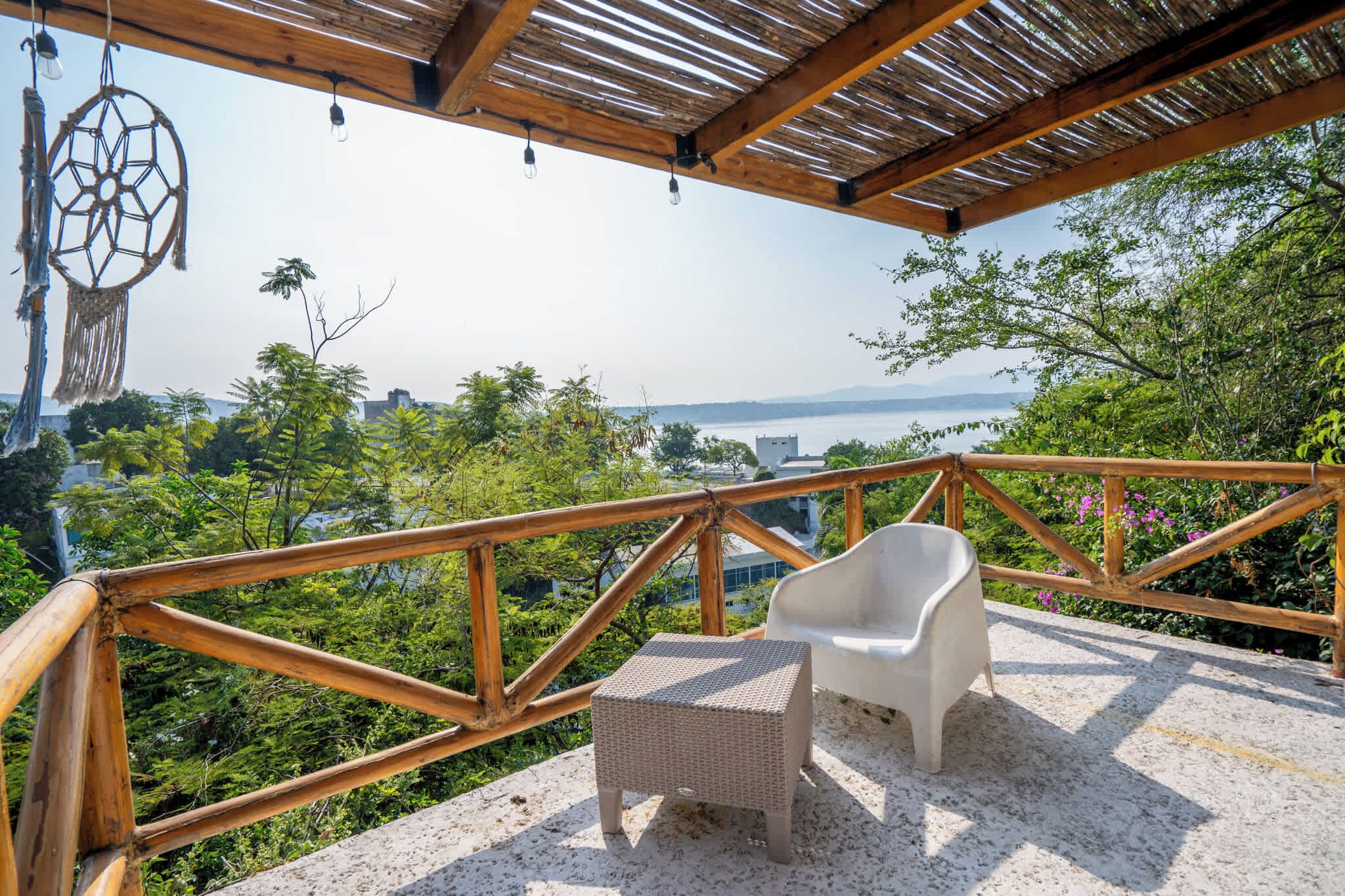 Luxury Cottage, Lake View | Terrace/patio