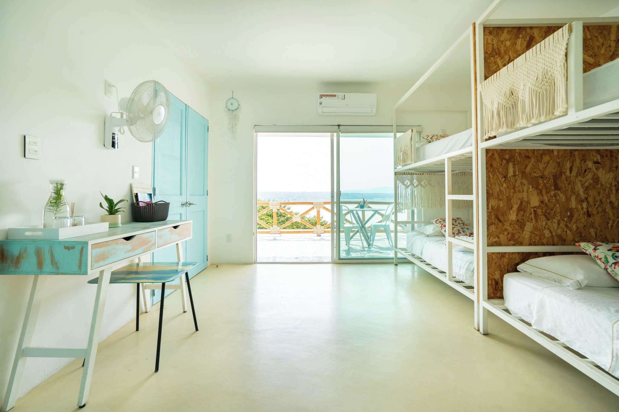 Luxury Cottage, Lake View | 4 bilik tidur, Wi-fi percuma 