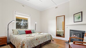 3 Schlafzimmer, Bügeleisen/Bügelbrett, Internetzugang, Bettwäsche