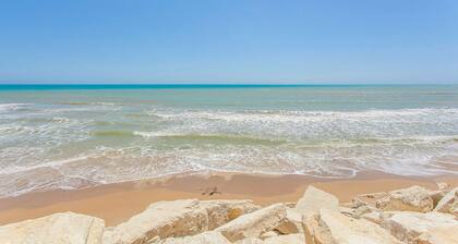 3 bedroom awesome home in Comiso