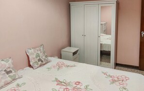 3 slaapkamers, reisbedje, gratis wifi