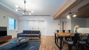 Flat-screen TV - ZABO HILLS 301 (Sapporo)