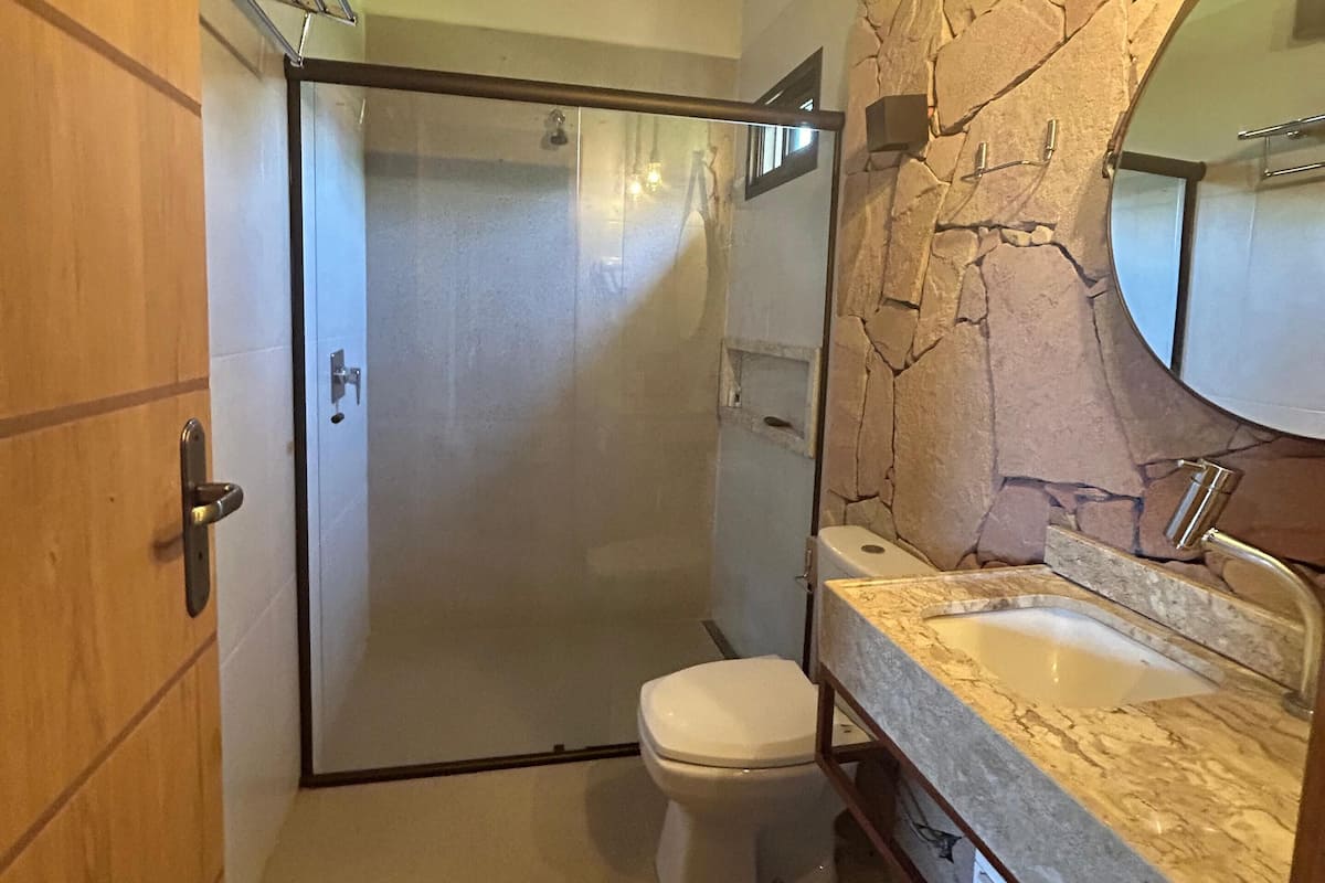 Premium Cabin, Hot Tub | Bathroom | Shower, towels, soap, shampoo