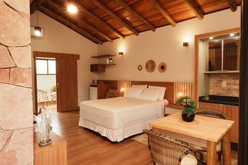 Premium huisje, bubbelbad | Gratis wifi, beddengoed