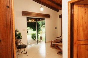 Family Cabin, 2 Bedrooms | Living area