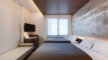 Executive Twin Room, Non Smoking, City View | Gebar bulu kapas, peti besi dalam bilik, Wi-fi percuma, cadar katil