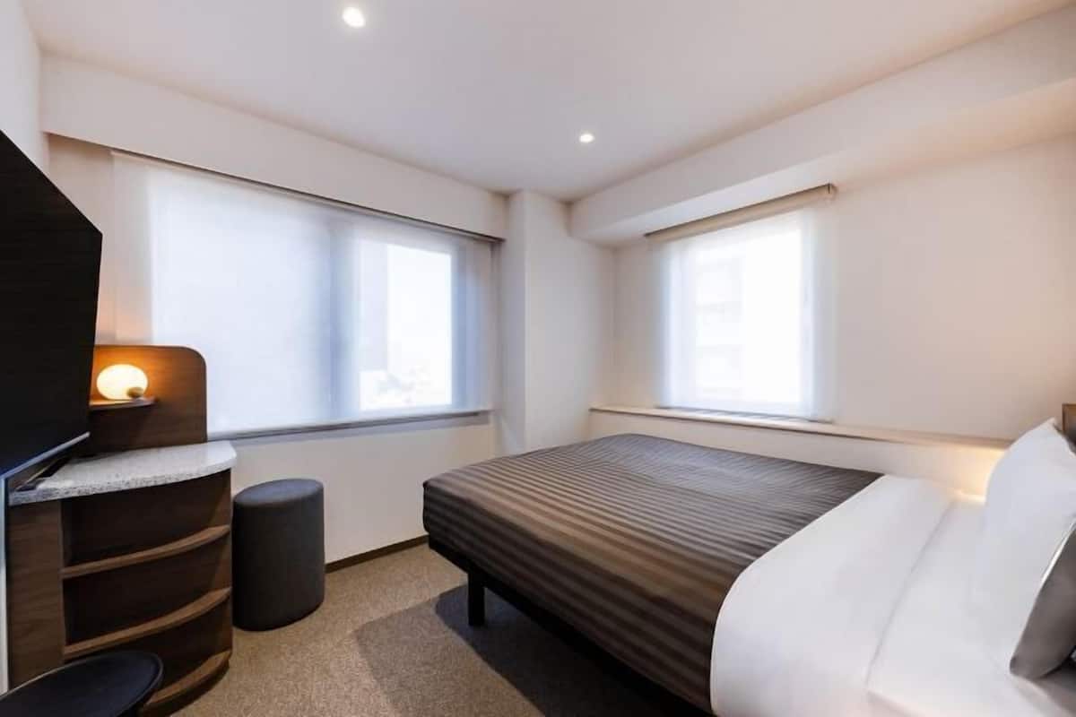 Edredons de pluma, cofres nos quartos, Wi-Fi de cortesia, roupa de cama