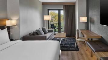 Caja fuerte, escritorio, espacio para trabajar con un portátil