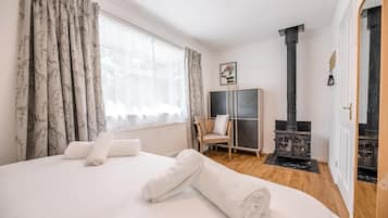 3 Schlafzimmer, Bügeleisen/Bügelbrett, WLAN, Bettwäsche