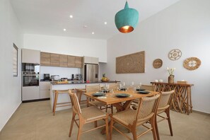 Luxury Villa, Private Pool, Beach View | Private kitchen