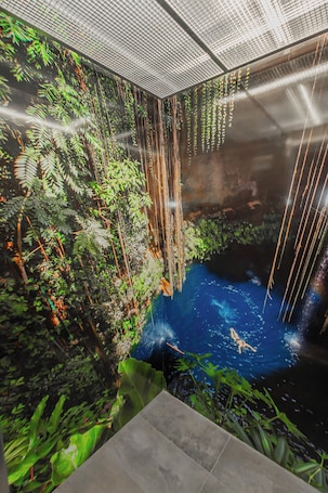 Spa. Newly renovated Boutique Hotel **Must See**